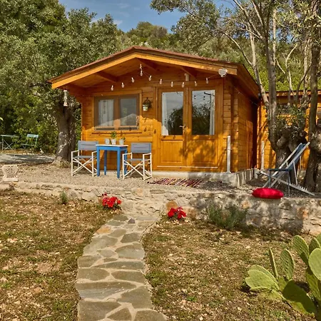 مزرعة للإقامة Eudaimonia Wooden Nafplio *