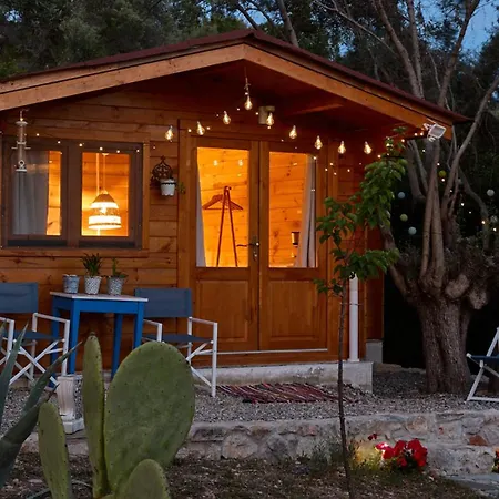 Eudaimonia Wooden Nafplio مزرعة للإقامة