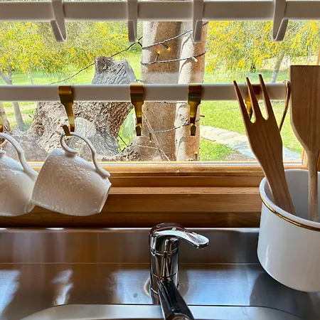 Eudaimonia Wooden Nafplio مزرعة للإقامة *