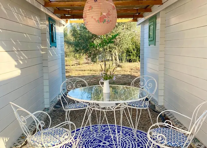 Eudaimonia Wooden Nafplio كانديا