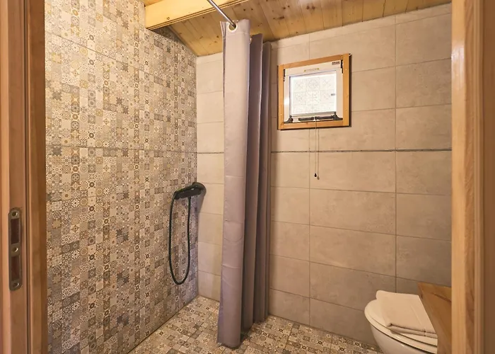 مزرعة للإقامة Eudaimonia Wooden Nafplio كانديا