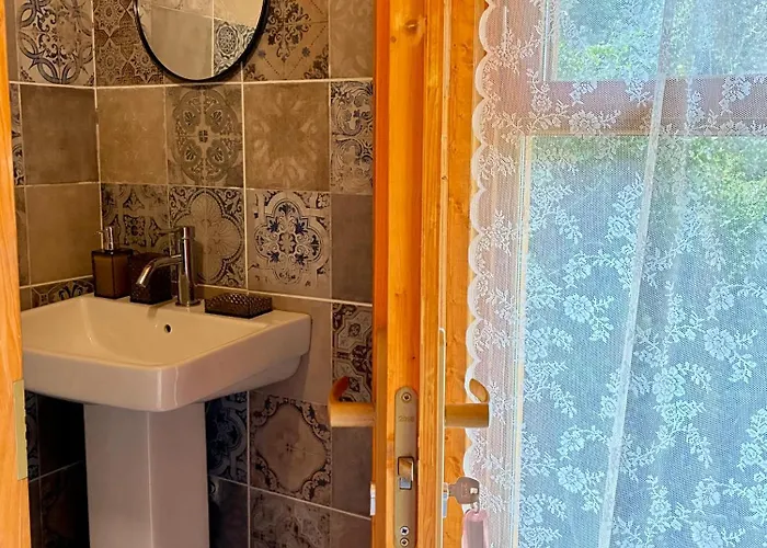 Eudaimonia Wooden Nafplio * كانديا