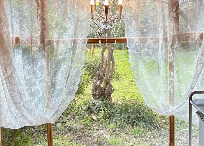 مزرعة للإقامة Eudaimonia Wooden Nafplio